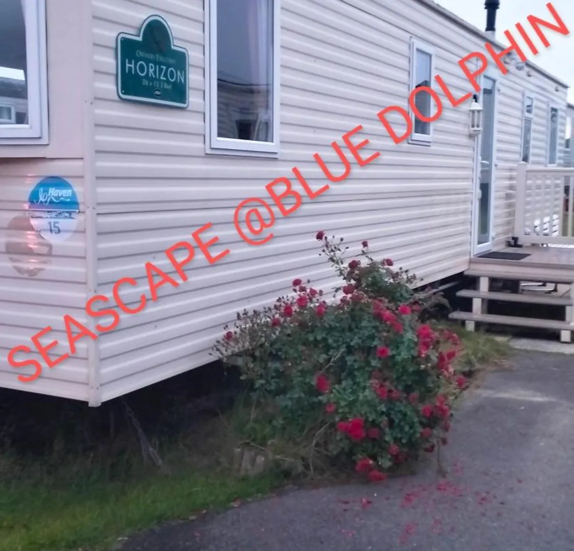 Seascape - Blue Dolphin Holiday Park Gristhorpe
